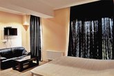 7 Baits Hotel