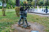 Скульптура "Мальчик на лошадке"