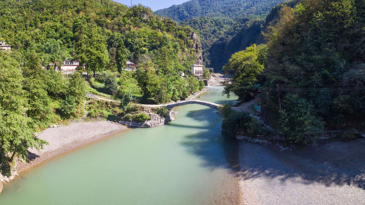 A bird's eye view of the Makhuntseti Bridge in Keda