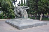 Статуя Акакия Церетели