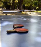 Аллея с бильярдными и теннисными столами