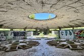 Bathhouse No. 8 (abandoned)
