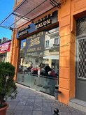 Beauty salon barber Ali