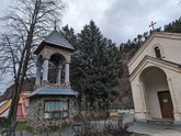გიორგის ეკლესია და სამლოცველო (რუსთაველის ქ. 16)