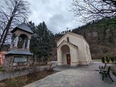 გიორგის ეკლესია და სამლოცველო (რუსთაველის ქ. 16)
