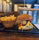 კრეატორია პაბი