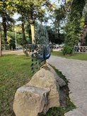 Декоративная фигурка павлина