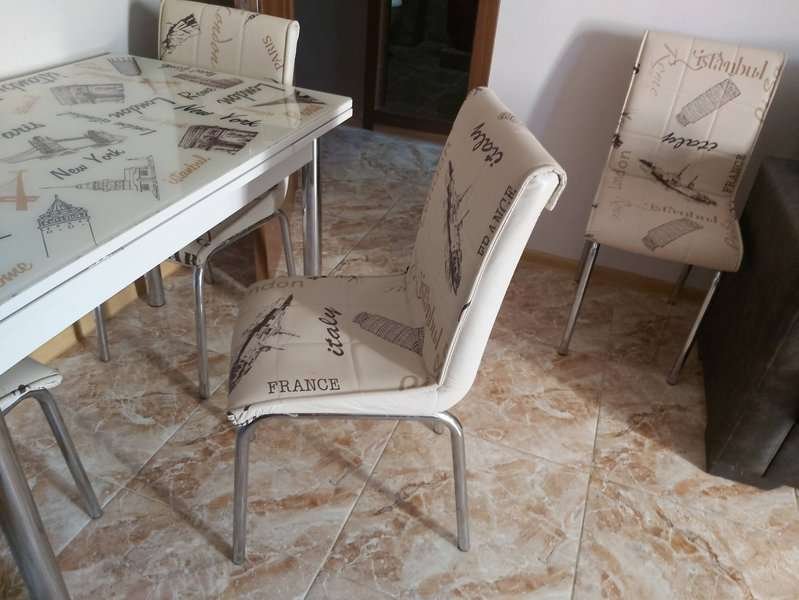 Dining room in the apartment