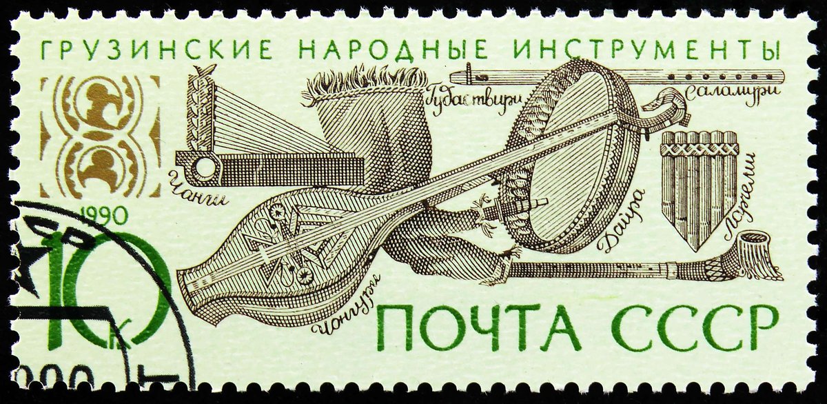 Georgian-Musical-Instruments-01.original