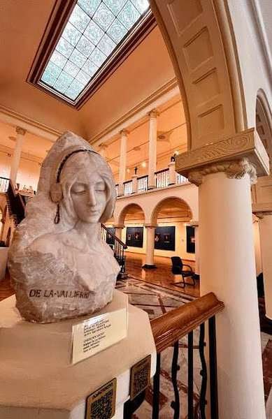 The Adjara State Museum of Art – an exhibition featuring a bust of a woman
