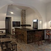 HopHut Craft Beer Bar