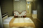 Hotel kourosh