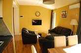 Hotel West - სასტუმრო ვესტი