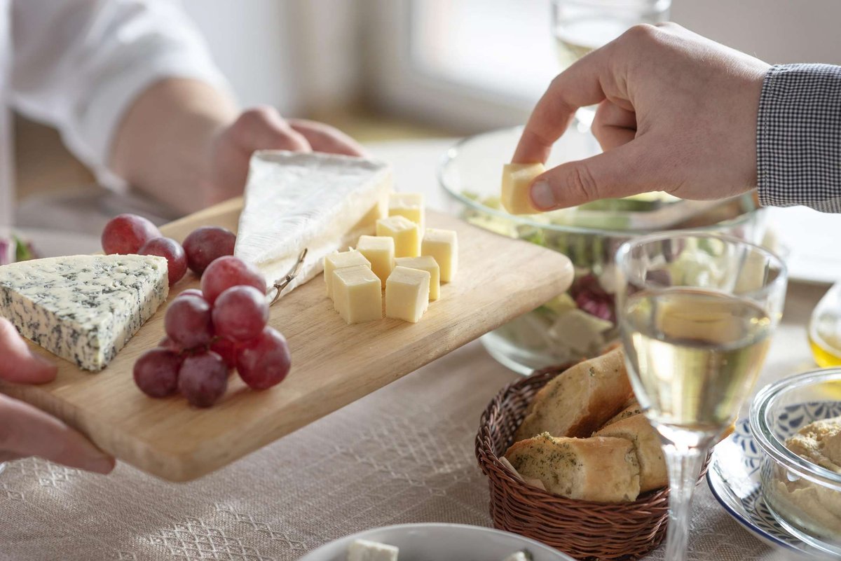 How to eat cheese in Georgia