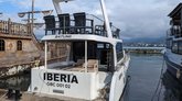 ორსართულიანი ნავი "იბერია"