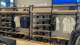 Levis Outlet Village