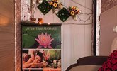 Lotus thai massage