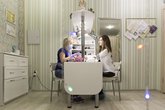 Manicure World