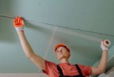 Drywall master Hamlet Dumbadze