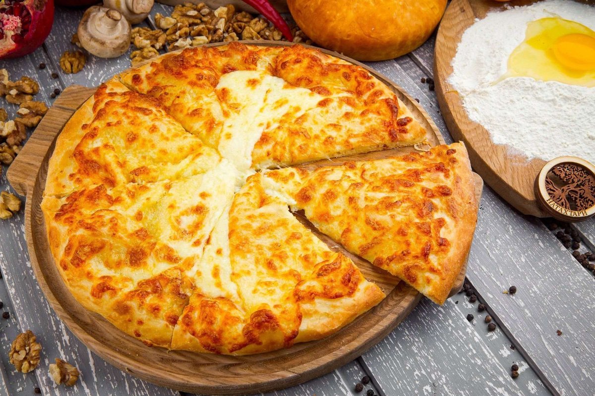 Megrelian khachapuri