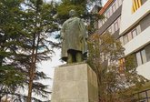 Monument to Ilya Chavchavadze