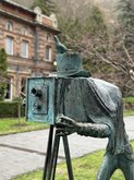 Monument to the photographer