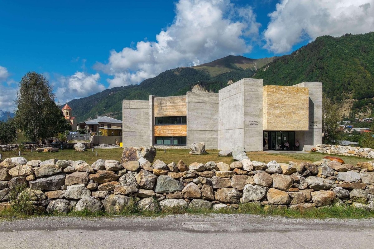 Muzey-istorii-etnografii-Svaneti