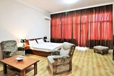Nadikvari Hotel
