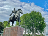 Памятник Петру Багратиони
