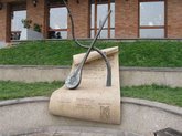 Памятник Саят-Нове