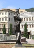 შოთა ყავლაშვილის ძეგლი