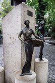 Monument to Sofiko Chiaureli