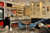 Cafe Par de Piano