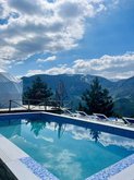Paradise Inn