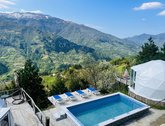 Paradise Inn