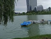 Rental of electric boats and catamarans (Park 6 May)