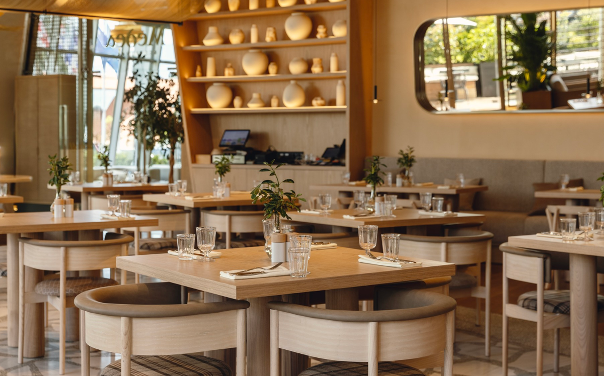 Medea Restaurant in Batumi near Europe Square: Georgian cuisine, meat, and fish. Menu, prices, address, hours, and reviews - conveniently located in the center.