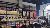 SKECHERS