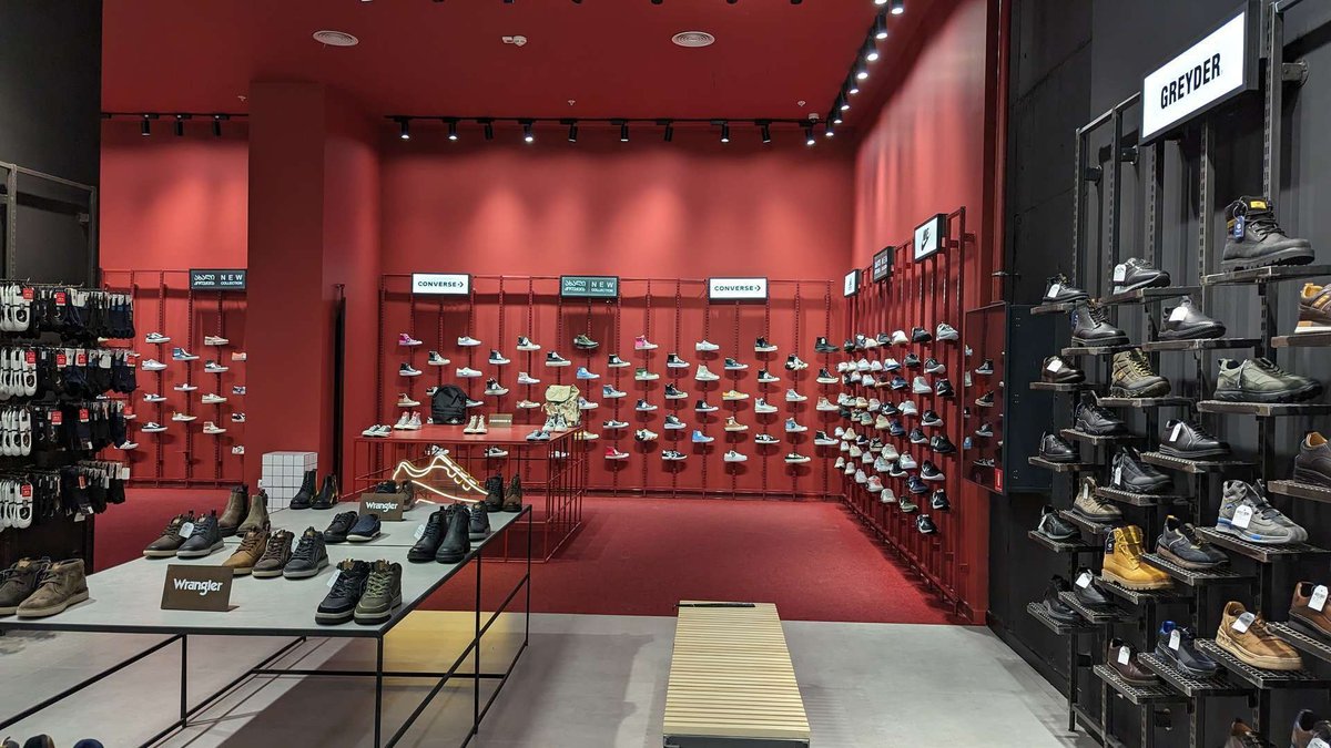 Shoe store in the Grand Mall shopping center