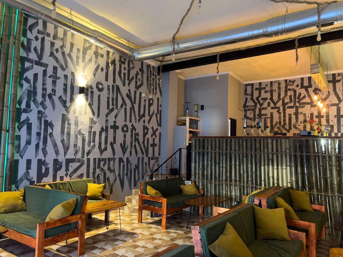 VAXUE – Hookah & Bar.jpg