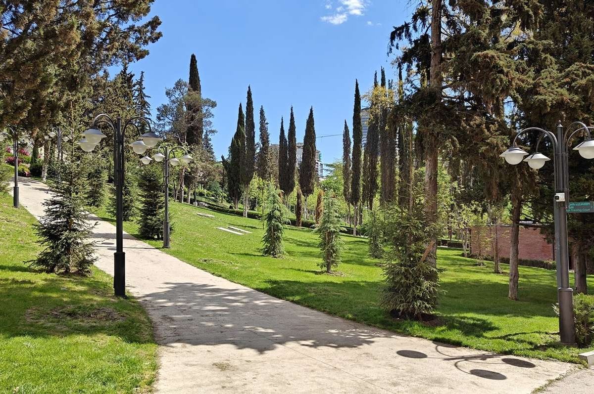 Vake Park