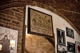 ღვინის ბარი Vine Underground
