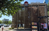 Wendy's (Right Embankment)