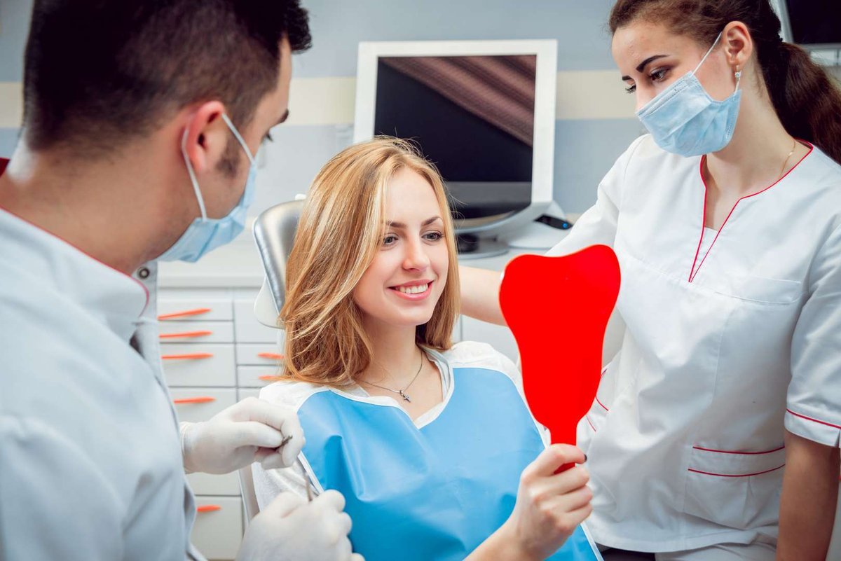 Young woman at the dentist