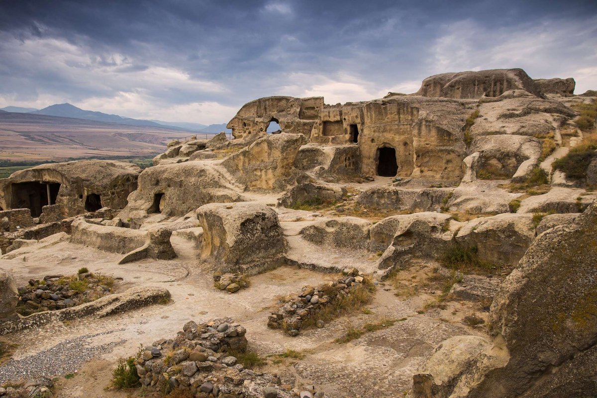 antique-cave-city-uplistsikhe-georgia