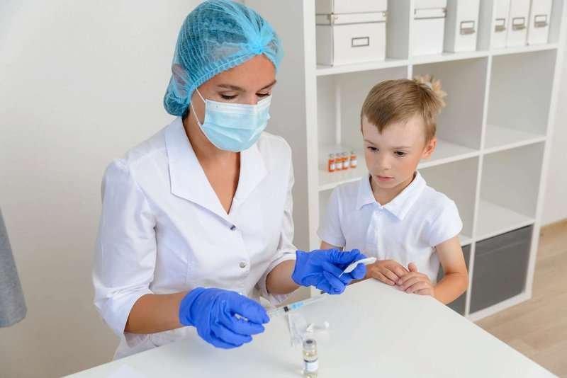 child-vaccination-the-concept-of-combating.max-800x600