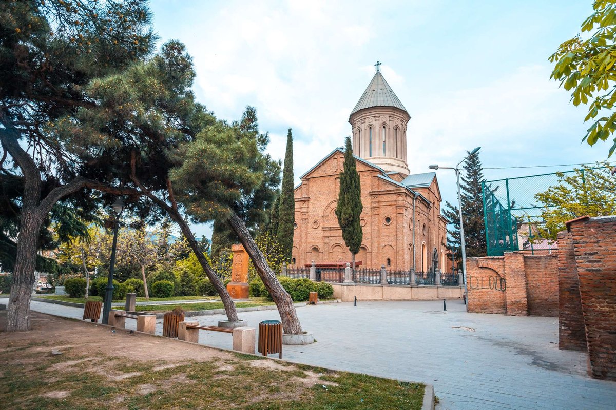 ejmiatsin-church-armenian-apostolic-church