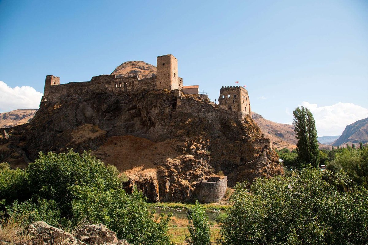 fortress-hertvisi