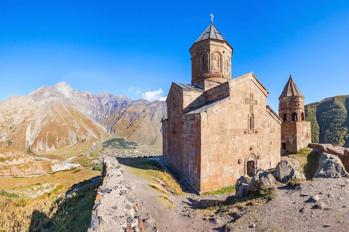 gergeti-trinity-church