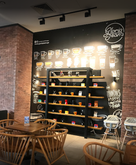 Gloria Jean's